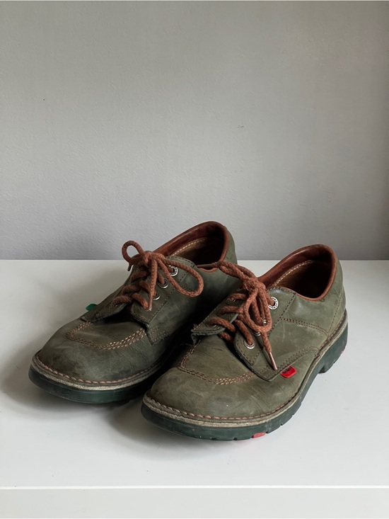 Kickers Shoes - Unisex Vintage Kickers Kick Lo Olive Green Lace-Up Leather Shoes